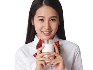 学生奶粉