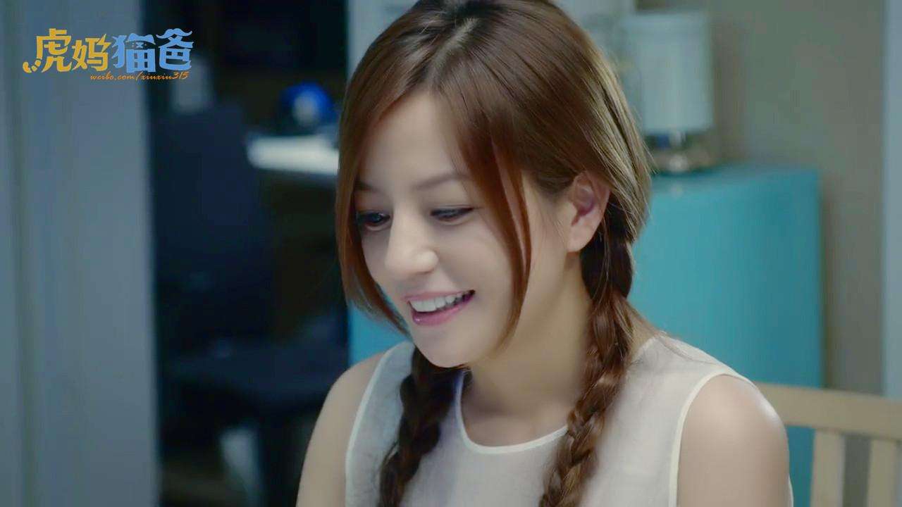 1024第9集剧情介绍:        罗素带着茜茜回母亲家中吃饭,罗母在罗素